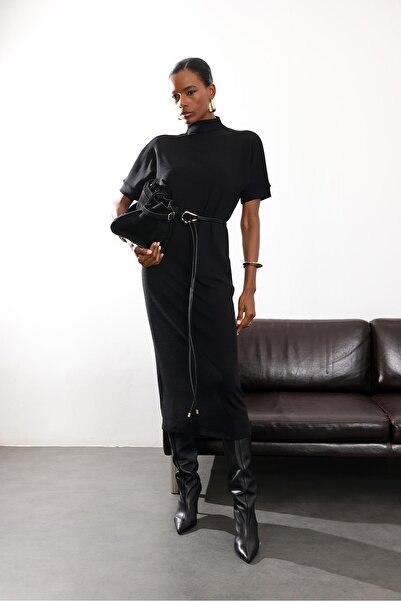 5in1Canpolat Μαύρο φόρεμα ψηλός λαιμός από ύφασμα πικέ 11052