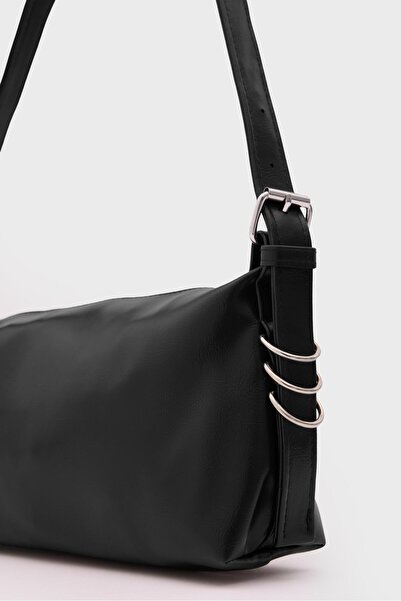 Shule Bags Loop Ring Detailed Baguette Bag Black