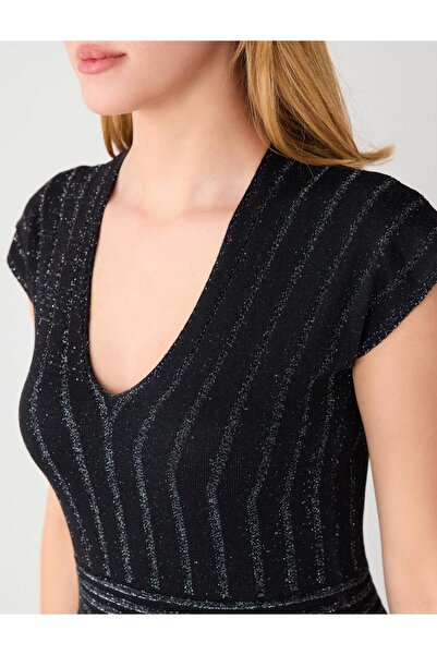 Jimmy Key Μαύρο αμάνικο πλεκτό φόρεμα με σχέδιο με λαιμόκοψη σε σχήμα V