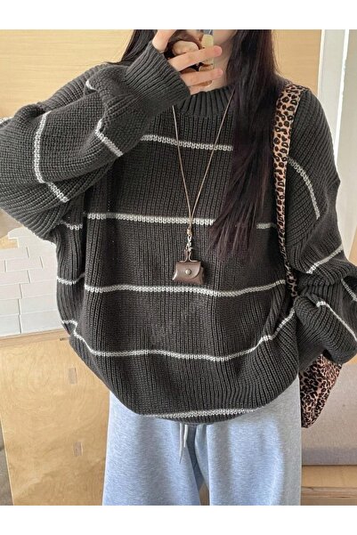 Dier Moda Women's Thin Striped Crew Neck over Size Knitwear Sweater, Knitwear Sweater Fmoda1200