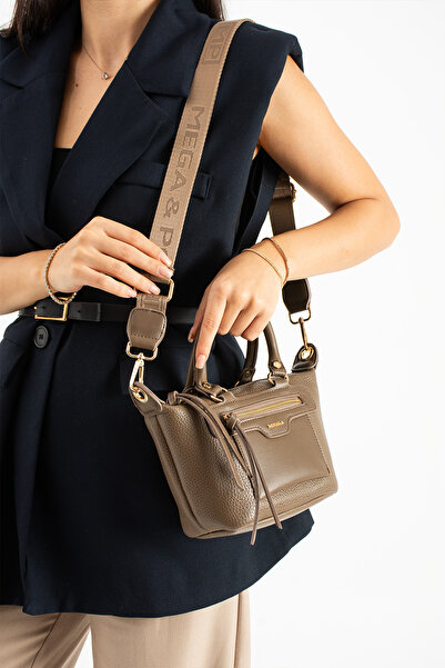 KIRASE Both Stylish and Useful, Quality Style Long Strap Hand and Shoulder Bag Boy-16 cm En-23 cm