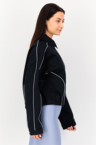 Nike Women Oversized Fit Long Sleeve Outdoor Track Jacket, Black