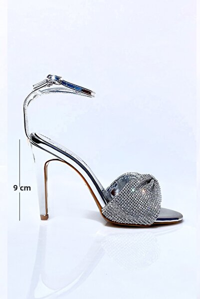 BRITY Večerné spoločenské topánky s kamienkovým motívom