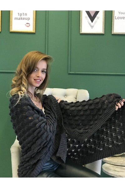 Ocean Openwork Dark Gray Knitwear Shoulder Shawl