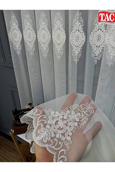 Taç Exculusive Embroidered Damask Living Room Model - 3 Layers Pleated Tulle Curtain