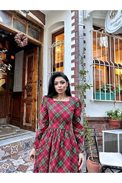 KÜÇÜĞÜM BUTİK Piros kockás, hajtogatott, négyzet alakú galléros női ruha