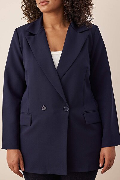 Trendyol Curve Marineblauer, normal gefütterter, zweireihiger, gewebter Blazer in Übergröße mit Verschluss TBBAW25AG00022
