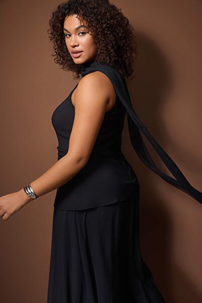 Trendyol Curve Black Chiffon Woven Plus Size Party/Evening/Night Dress Tbbaw26Ah00076