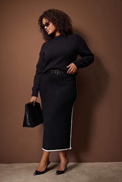 Trendyol Curve Black Stripe Detailed Midi Length Knitwear Skirt Tbbaw26Az00000