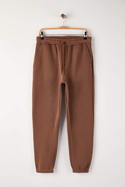 Trendyol Collection Καφέ Φούτερ κανονικής κοπής με ελαστικό πόδι/Ζεστό εσωτερικό φλις TMNAW22EA0346