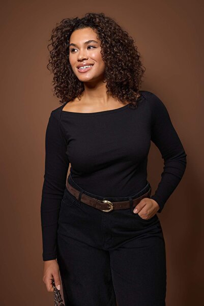 Trendyol Curve Black Boat Neck Fitted Ribbed Knit Knitted Plus Size Blouse Tbbaw26Af00093