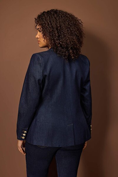 Trendyol Curve Περιορισμένη έκδοση Σκούρο μπλε μπλέιζερ με λεπτομέρεια τσέπης που εφαρμόζεται στη μέση TBBAW26AG00042