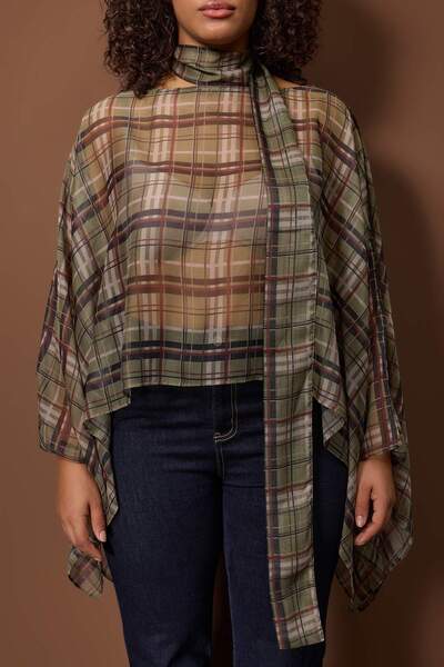 Trendyol Curve Green Plaid Pattern Chiffon Woven Plus Size Blouse Tbbaw26Af00118