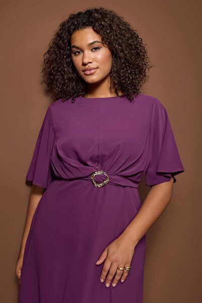 Trendyol Curve Special Collection Plum Straight Accessory Detail Midi Plus Size Woven Dress Tbbaw26Ah00084
