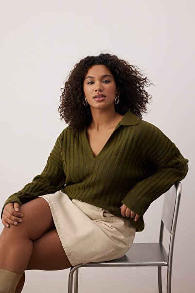 Trendyol Curve Khaki Corded Fabric Polo Neck Knitwear Sweater Tbbaw25An00062