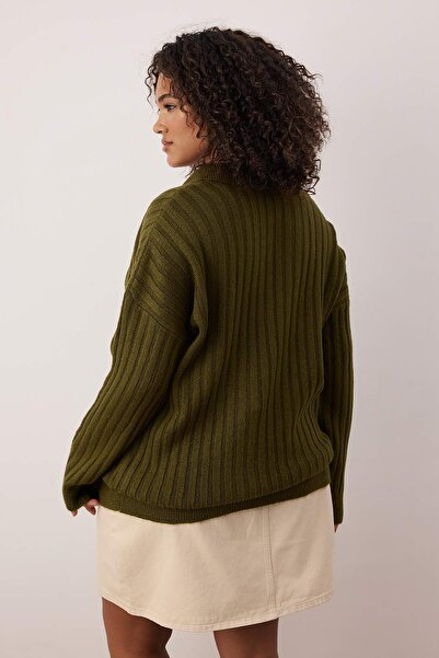 Trendyol Curve Khaki Corded Fabric Polo Neck Knitwear Sweater Tbbaw25An00062