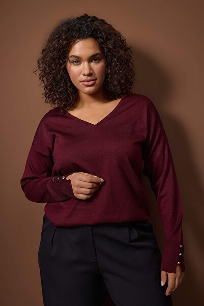 Trendyol Curve Burgundy V-Neck Button Detailed Knitwear Sweater Tbbaw23An00043