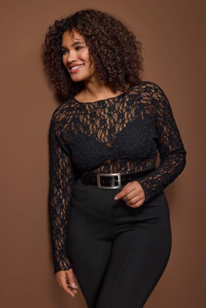 Trendyol Curve Black Lace Knitted Plus Size Blouse Tbbaw26Af00122