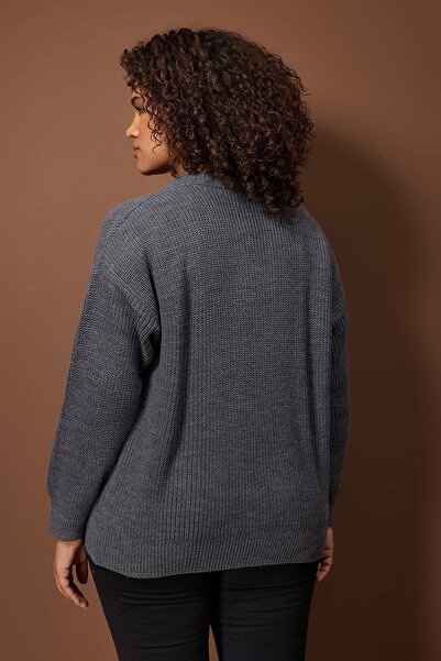 Trendyol Curve Anthracite Zippered Crew Neck Knitwear Cardigan Tbbaw25Av00024