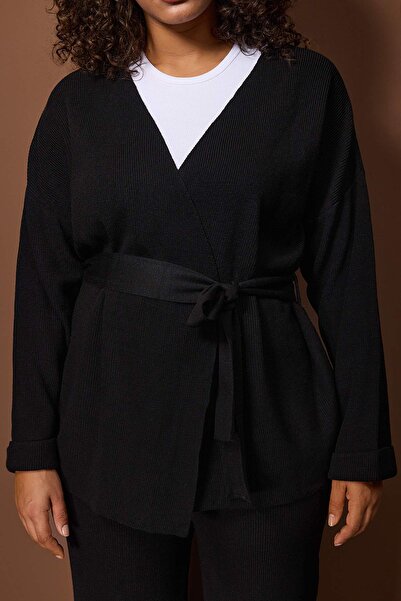 Trendyol Curve Black Midi Length Belted Knitwear Bottom-Top Set Tbbaw26Cp00017