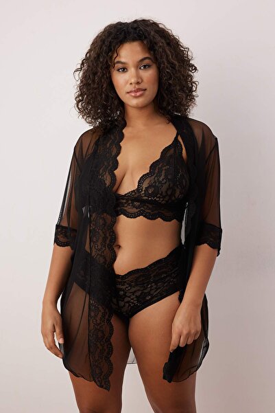 Trendyol Curve Black Mesh & Lace 3-Piece Plus Size Lingerie Set Tbbaw26Dg00007