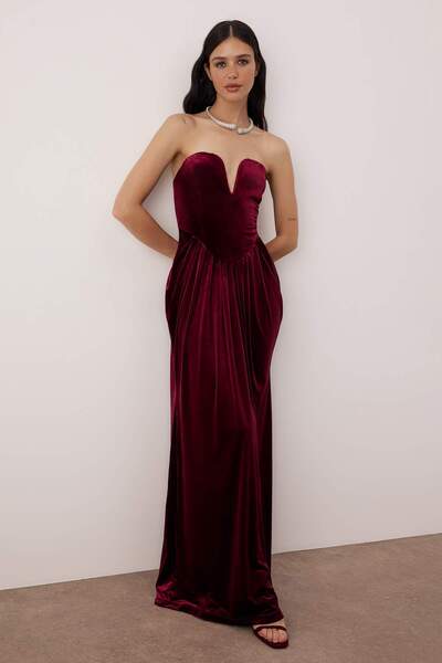 Trendyol Collection Limited Edition Burgundy Velvet Sweetheart Neckline Maxi Evening Dress & Graduation Dress Tpraw26Ae00006