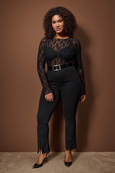 Trendyol Curve Black Lace Knitted Plus Size Blouse Tbbaw26Af00122