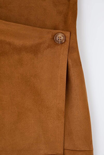 Trendyol Collection Fusta din material subțire cu cu două rânduri de nasturi nasturi din piele intoarsa bej TWOAW26ET00162