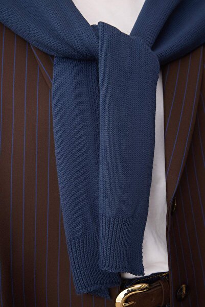 Trendyol Collection Şal cu aspect de pulover albastru TWOAW26SL00001