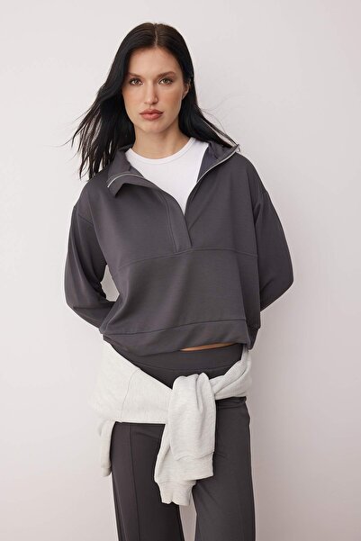 Trendyol Collection Ανθρακίκινητο κανονικό/κανονικό κοστούμι από μαλακό ύφασμα με πλεκτό κάτω μέρος - Επάνω μέρος TWOAW26AU00139