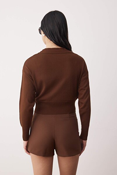 Trendyol Collection Brown Crew Neck Combined Blouse-Cardigan Knitwear Sweater Twoaw26Kz00280