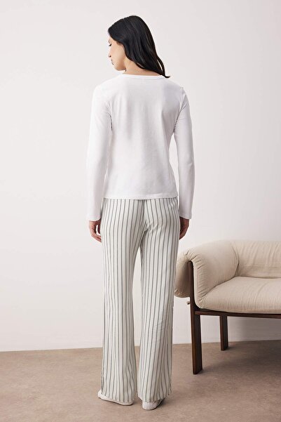 Trendyol Collection Set de pijamale cu țesătură din viscoză cu nasturi în dungi albastre din material subțire THMAW26PT00016