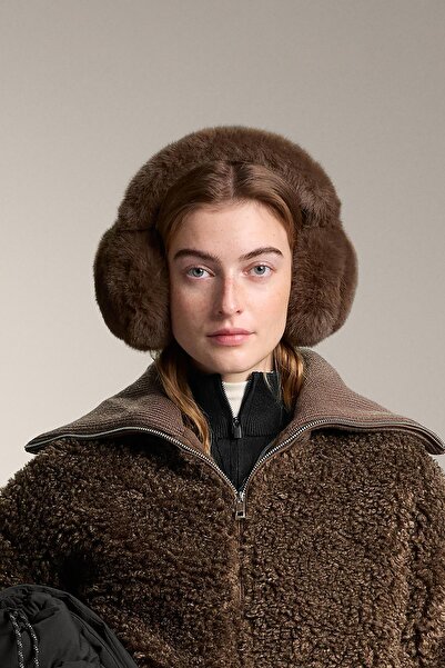 Oysho Faux fur style ear muffs