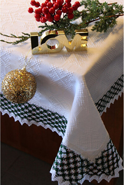Nicoratex Rectangular white tablecloth with white and green lace and set of 6 white napkins with green lace