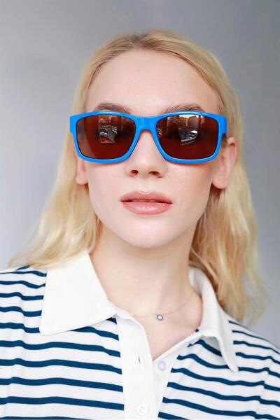 Bilge Karga النظارات الشمسية سونات الأزرق البني