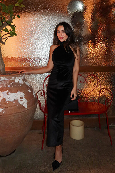 Roselenda Rochelle Kadın Siyah Kadife Boğazlı Midi Elbise