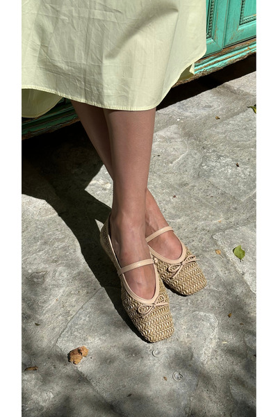 Letafia Balerini Laven cu detalii din paie