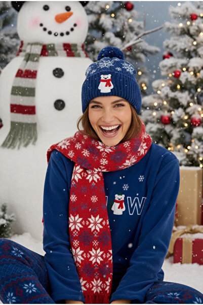 Siyah İnci lacivert desenli kar temalı Nakışlı Polar Kışlık Örme Pijama Takım