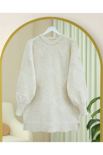 Modamorfo Round Neck Diamond Pattern Slit Knit Sweater - Ecru