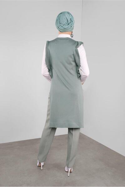 Alvina 41039 Model Sweater