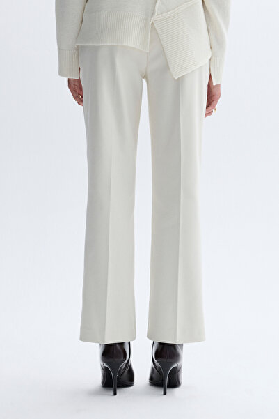 Mudo Cropped Fit Classic Pants