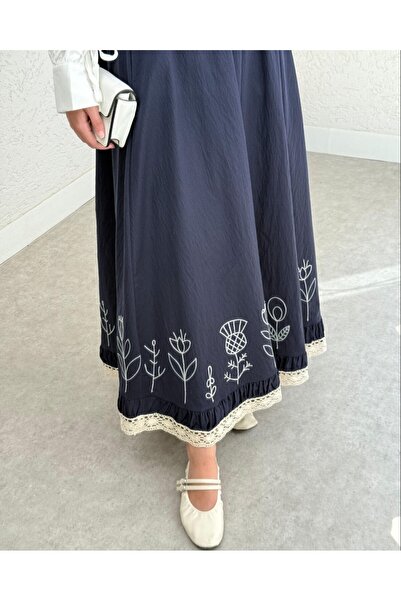 Modamorfo Lace Embroidered Elastic Waist Skirt - Navy