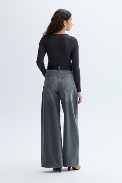 Mudo Fitted Modal Long Sleeve T-Shirt