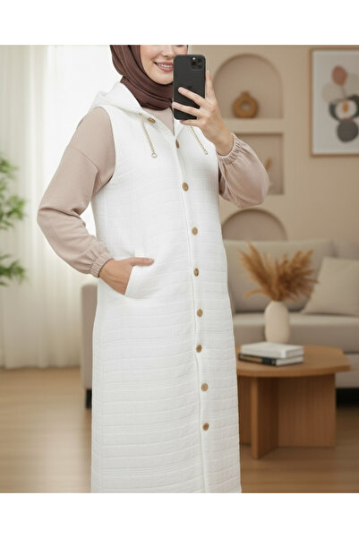 Modamorfo Buttoned Front Chain Detailed Hooded Quilted Vest -White