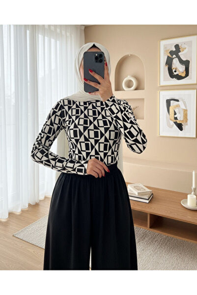 Modamorfo Μπλούζα με ολόσωμο σχέδιο με μισό λαιμό