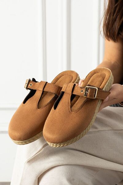FUGA MODA Tasty Taba Suede Buckle Front Closed Women's Slippers