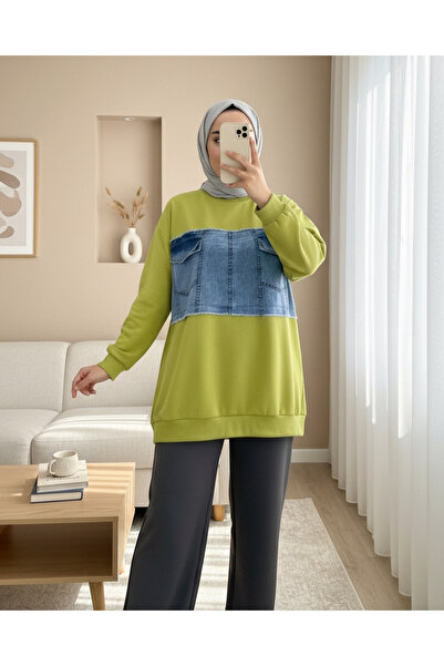 Modamorfo Round Neck Sweatshirt with Denim Pocket Detail on the Front - Oil Green