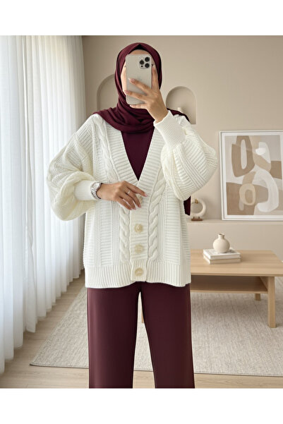Modamorfo Knitted pattern buttoned araboy cardigan - ecru
