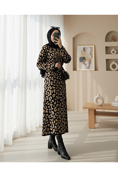 Modamorfo Yuvarlak Yaka Desenli Triko Elbise -Siyah