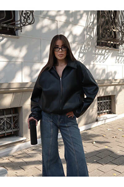 Swass Jachetă Betty din piele cu fermoar neagră